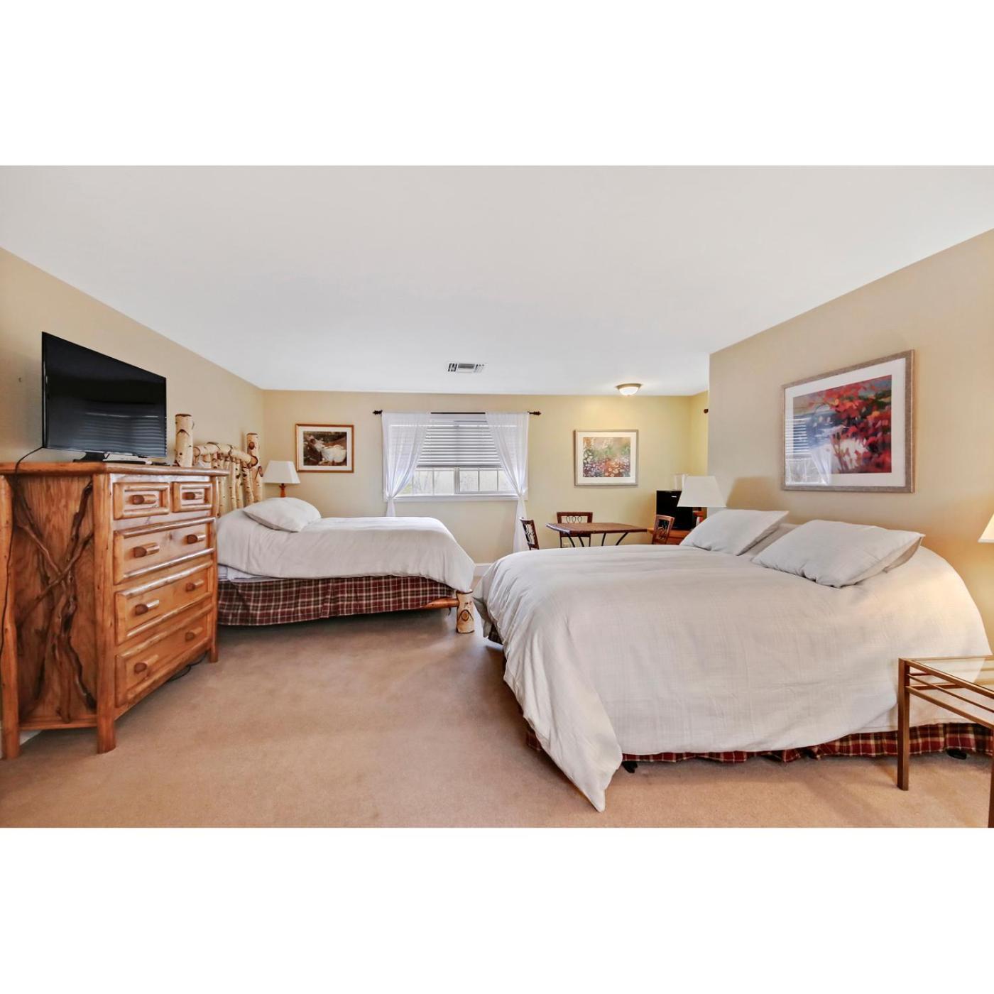 7 Point Ranch Hotel Emigrant Bagian luar foto